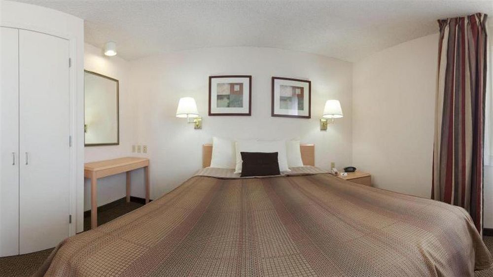 Sonesta Simply Suites Houston Galleria Medical Center Esterno foto